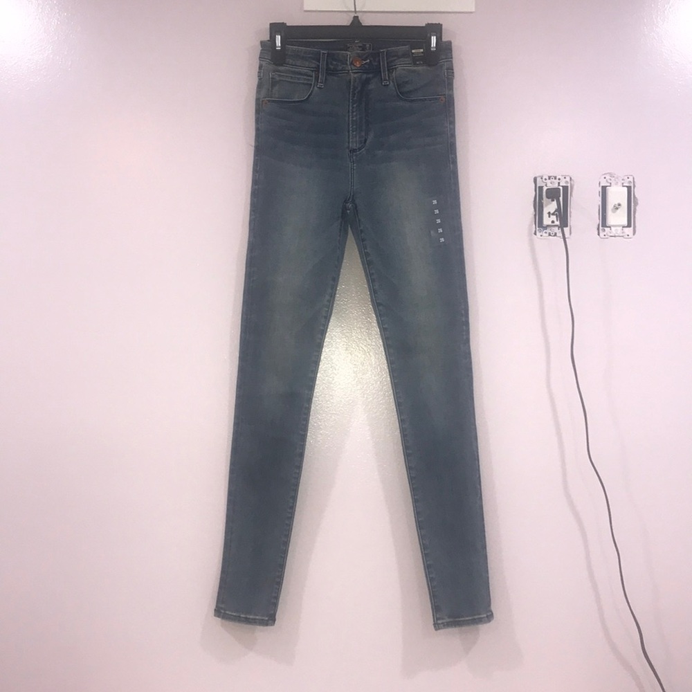 Abercrombie & Fitch High Waisted Skinny Jeans